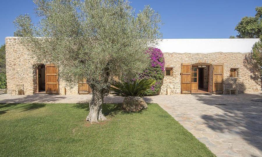 La Finca Agroturismo Can Bet Santa Eularia des Riu Exteriör bild